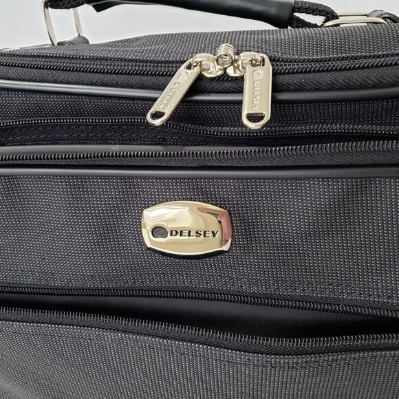 Delsey Black Unisex Laptop Briefcase Carry-On Durable Nylon Bag, Like New - Picture 3 of 10